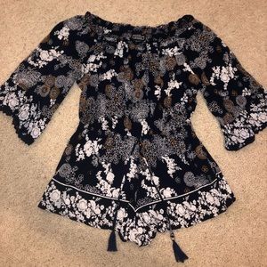 Floral Flowy Romper (Navy)